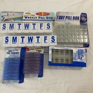 6 new never used pill organizers.